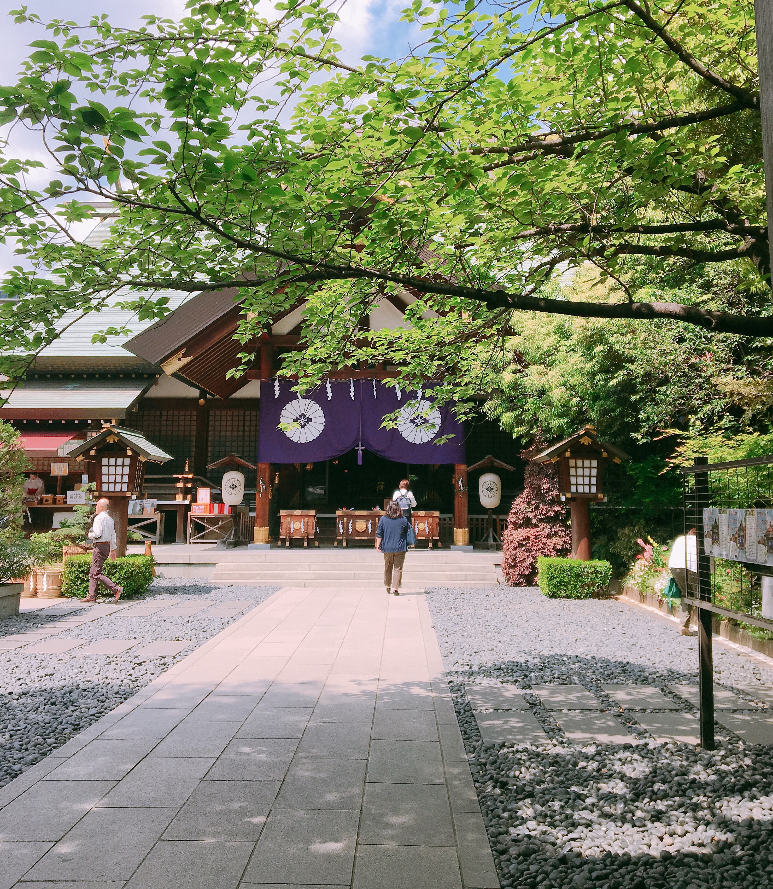 恋愛の神社で有名な東京大神宮とは おみくじやお守りが可愛い